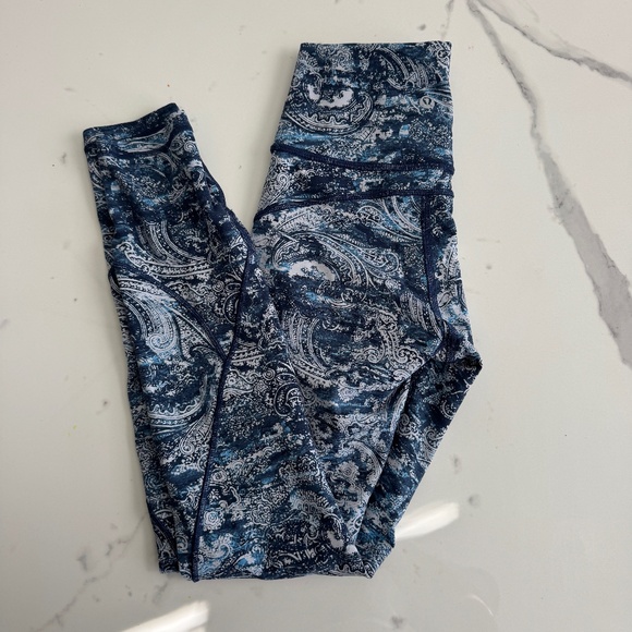 Lululemon Align Paisley Leggings size 2 - Picture 1 of 5